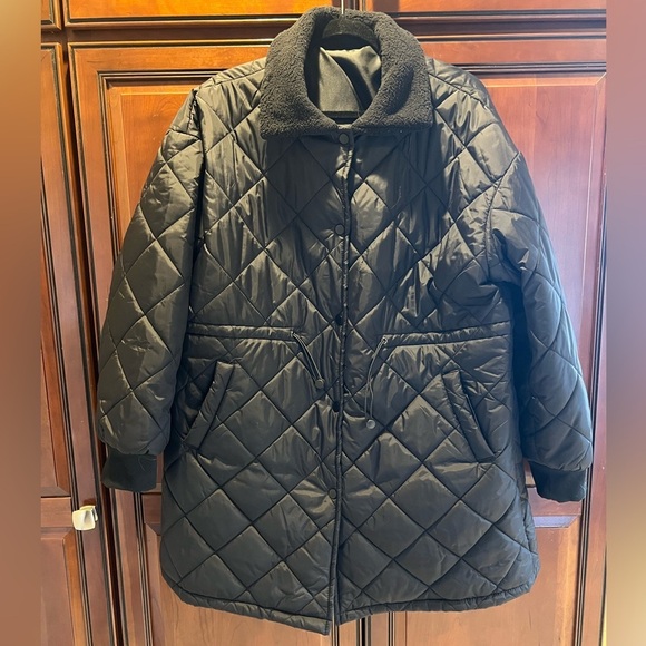 Amazon Simple Black Quilted Light Coat - XXL - Picture 3 of 11